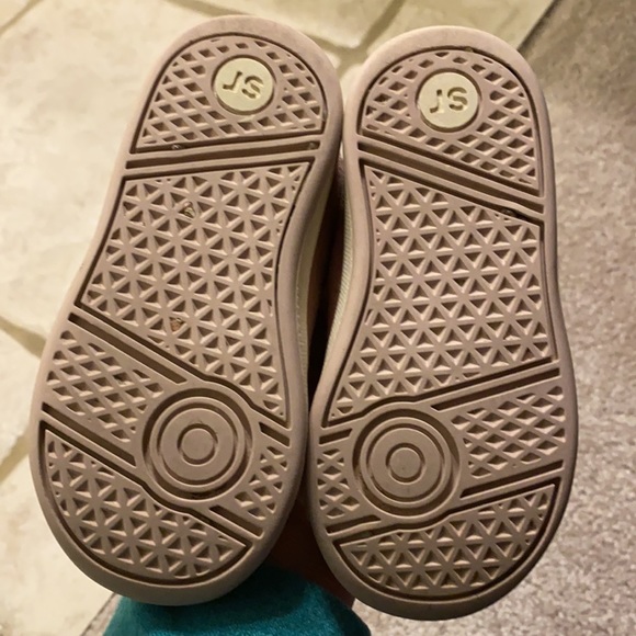 Stride Rite Pink Maci - Picture 2 of 4